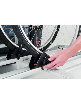 Kastenwagen Trägersystem Futuro mit Rüstsatz für 2 E-Bikes